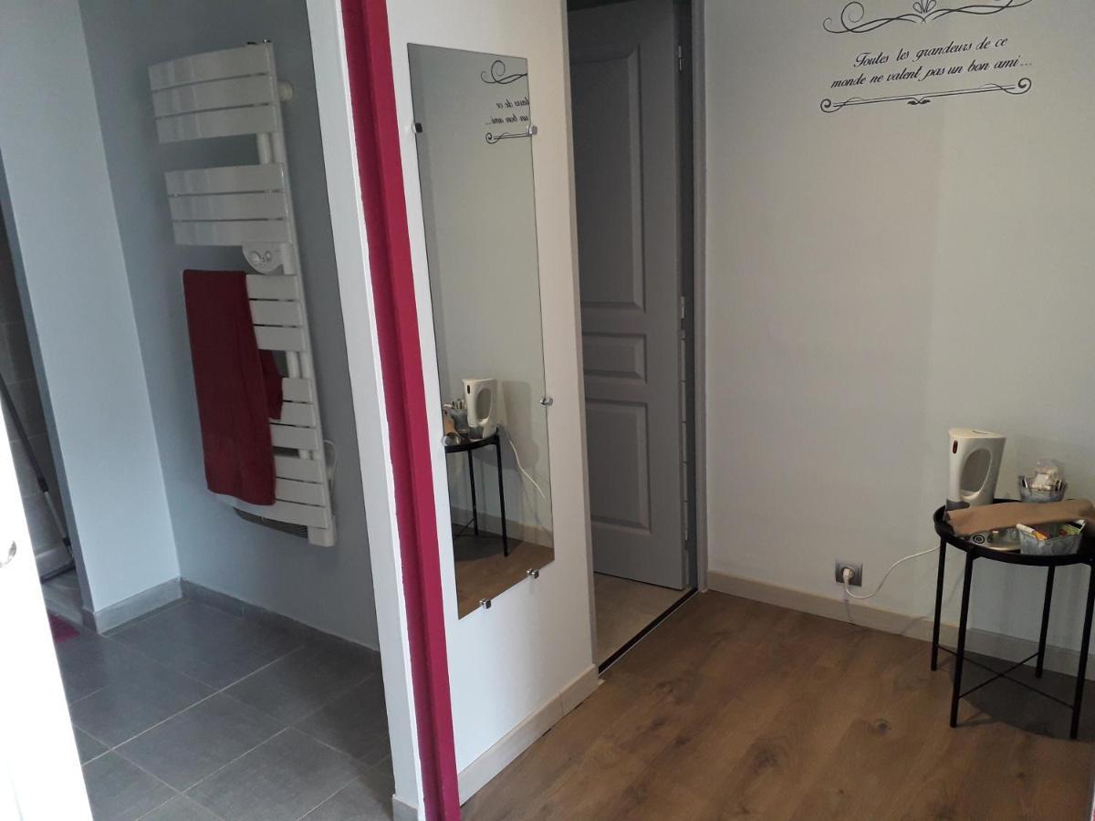 Appartement La Bonne Rencontre à Chassiers Extérieur photo